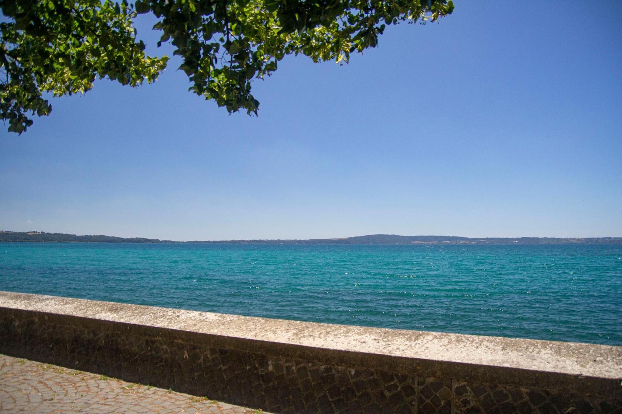 Finestra Sul Borgo Apartment เตรวินญาโน โรมาโน ภายนอก รูปภาพ